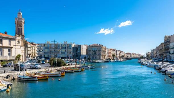 Sur Les Quais, Sete Centre-Ville Екстериор снимка